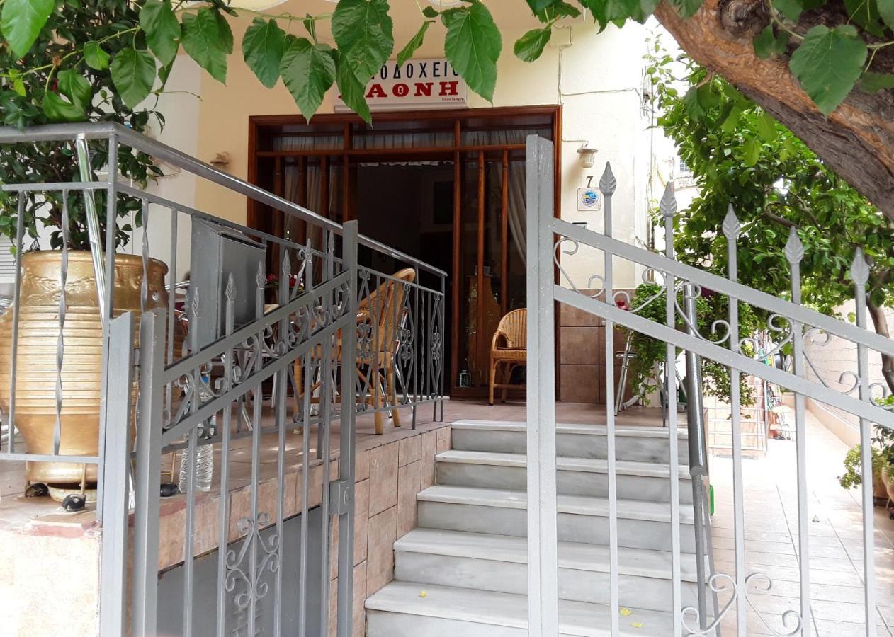 卡梅纳维洛拉 Γιαννουλα Κρετση酒店 外观 照片